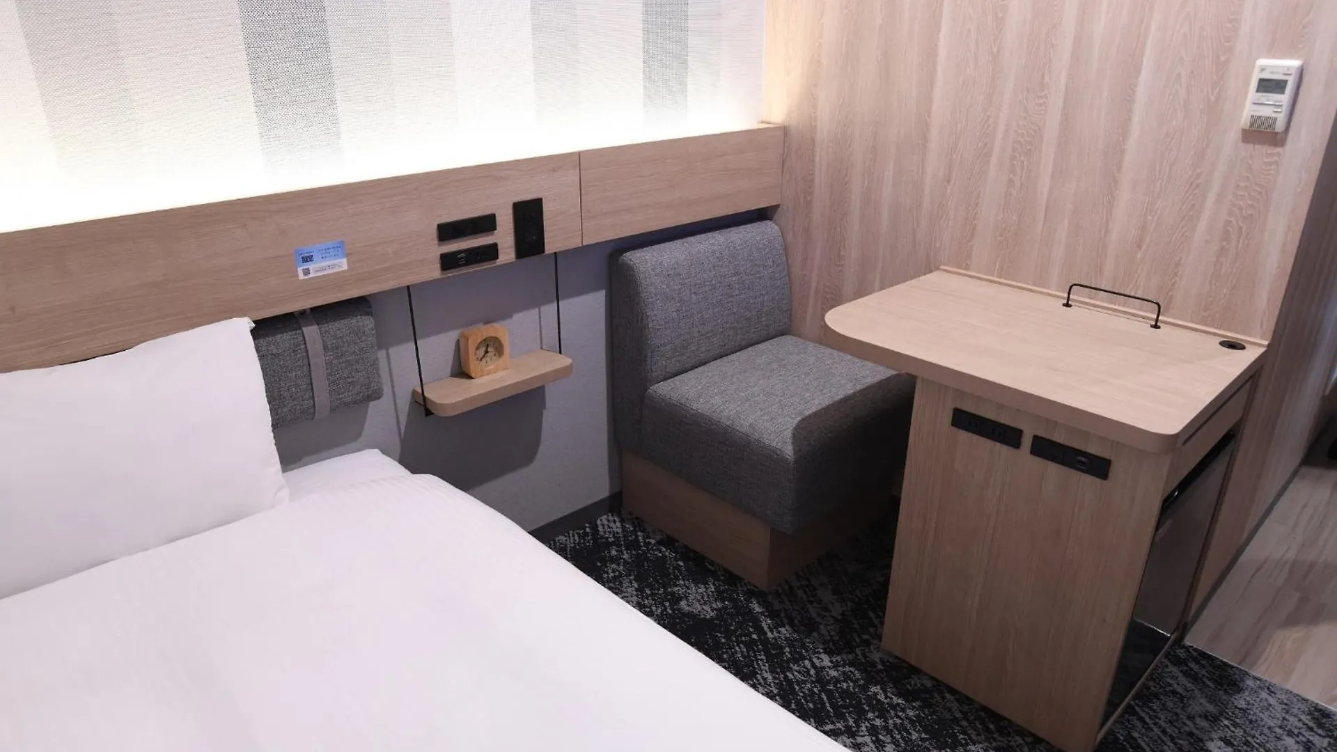 R&B Hotel Otsuka Eki Kitaguchi - Vacation Stay 14227V 도쿄